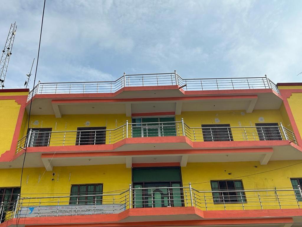 Hotel Shyam Inn Buxar Ngoại thất bức ảnh