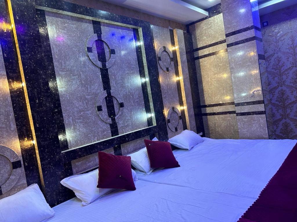 Hotel Shyam Inn Buxar Ngoại thất bức ảnh